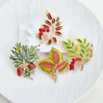 Women High-end Luxury Maple Leaf Brooch Elegant Botanical Series Pin