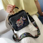 Designer Luxury Brand Handbags Crossbody Bags Elephant Embroidered Bags for Women - Image 4