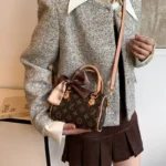 High-End Minimalist Unique Business Leisure Style Large Capacity Diaper Bags - Image 5