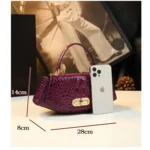 Women's saddle bag 2026, high-end leather small bag, new fashionable style - Image 2