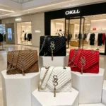 Elegant and Fashionable Argyle Quilted Chain Small Square Bag Metal Letter - Image 2