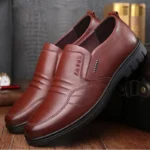 Men's leather shoes new black Soft bottom anti slip and breath shoes - Image 2