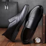 Men's leather shoes new black Soft bottom anti slip and breath shoes - Image 3