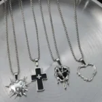 4pcs Gothic necklace set pointed heart-shaped black imitation enamel