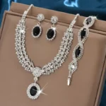 Elegant Bridal Jewelry Set Necklace Earrings with Sparkling Rhinestones