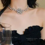 European Style Jewelry Sets for Women Diamond Flower Necklace Party - Image 2