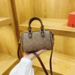 Vintage Luxury Crossbody Diaper Bag: Elegant Women's Handbag With Designer Letter - Image 2