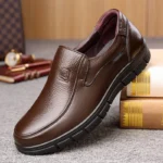 Summer New Men Leather Shoes soft soled Casual Flat Shoes Outdoor Walking - Image 2