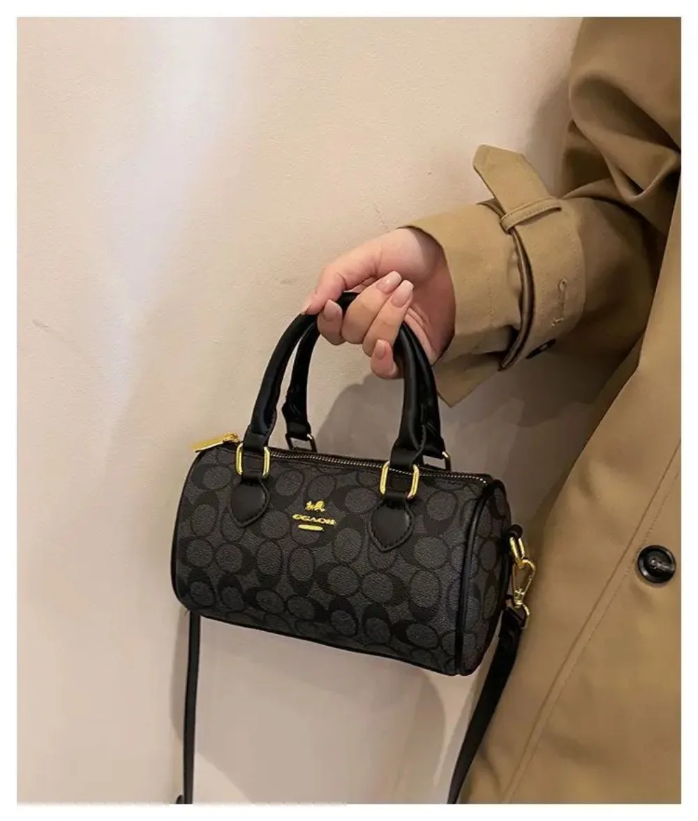 kf-S852c7e55dc8b4c8882606764da43d4d5F 2026 Latest Fashion Lightweight Luxury Retro High-End Versatile Women's Single - Image 1