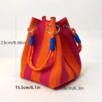 This Multi-Color Knitted Retro Bucket Handbag Is Simple and Color-Blocked - Image 3