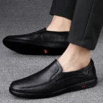 CLOHOO Men's Business Casual Shoes Handmade Layered Cowhide Rubber - Image 5