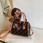 High-End Minimalist Unique Business Leisure Style Large Capacity Diaper Bags - Image 3