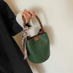 Fashionable Women's Bucket Bag, Stylish Solid Color Woven Effect Handbag Shoulder Bag - Image 4