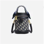 Elegant and versatile cylindrical bag 2026 New autumn and winter fashion - Image 3