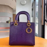 2026 New Fashion Luxury Snake Lady Handbag Niche Design Advanced Texture Temperament