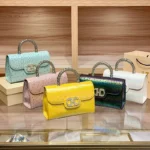 New Ostrich Pattern Underarm Handbag for Ladies, Light Luxury Diamond-Encrusted - Image 5