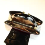2026 Luxury Fashion Leather Women's Bag Diamonds V Letter Small Shoulder Crossbody - Image 6