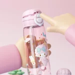 X&W 500ml Sanrio Pop-up Straw Cup Cartoon Kuromi Hello Kitty Plastic - Image 4