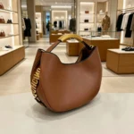 Women Niche Design Underarm Shoulder Crossbody Bag Handbag Purse - Image 3