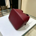2026 New Light Luxury Drawstring Bucket Bag Trendy Gold Letter Handheld - Image 6
