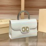 New Ostrich Pattern Underarm Handbag for Ladies, Light Luxury Diamond-Encrusted - Image 2